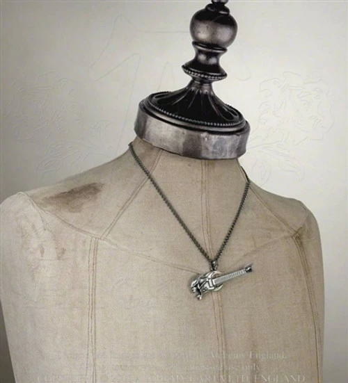 Alchemy Shred Attack Pendant - Image 2