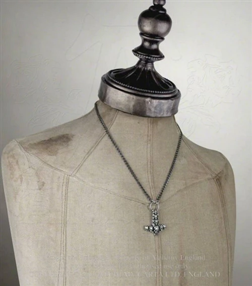 Alchemy Skullhammer Pendant - Image 2